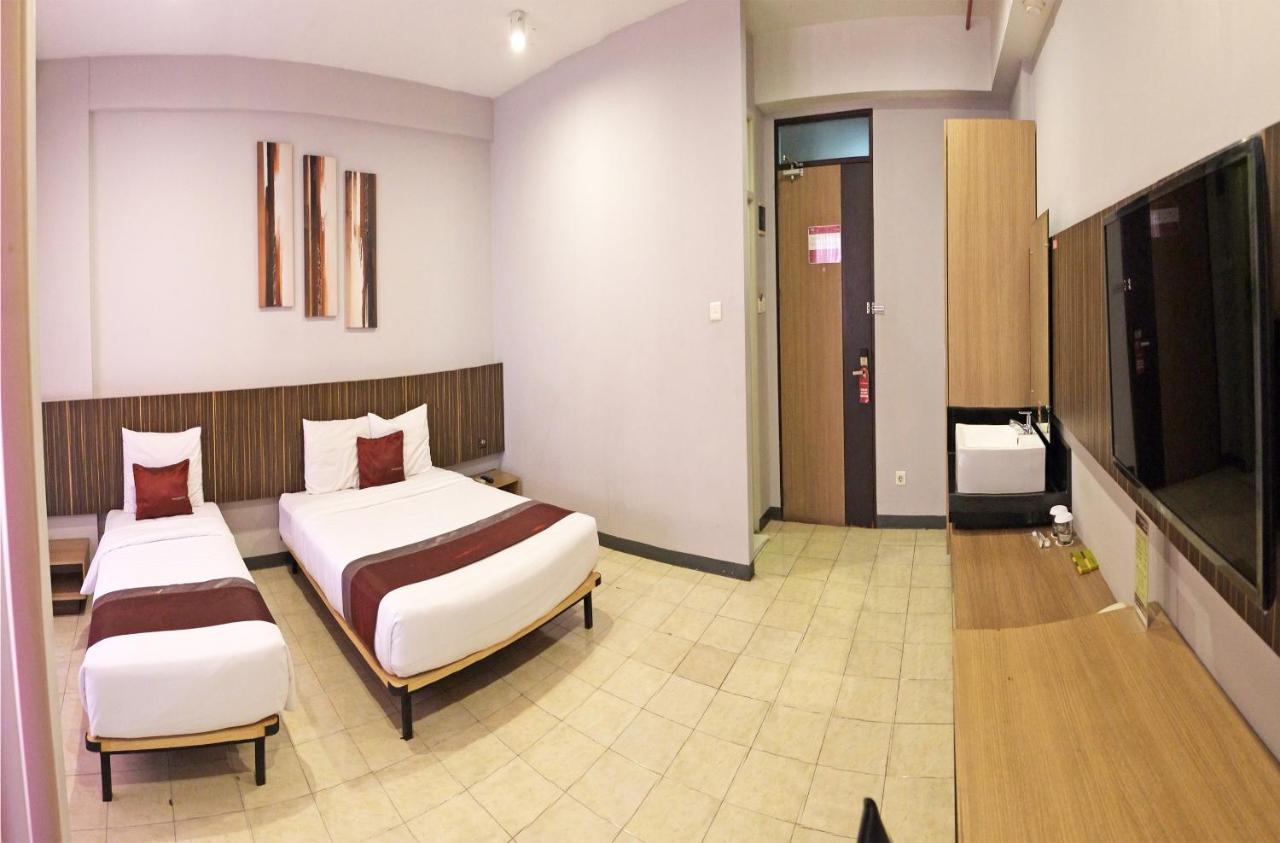 Valore Hotel Cimahi Luaran gambar