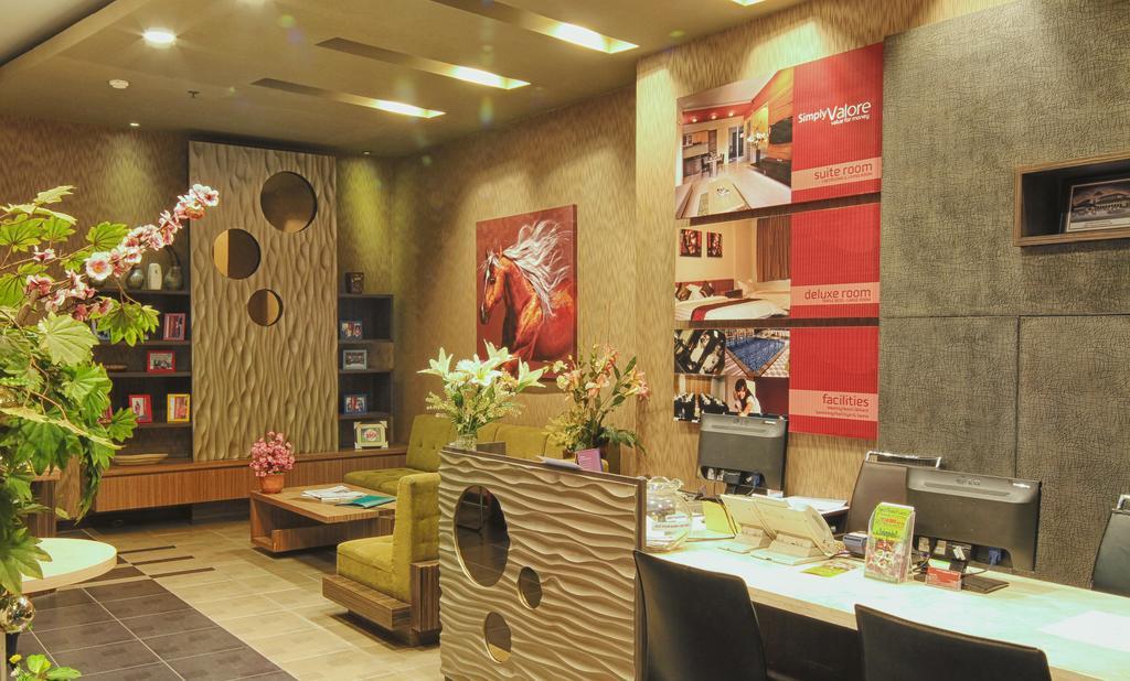 Valore Hotel Cimahi Luaran gambar