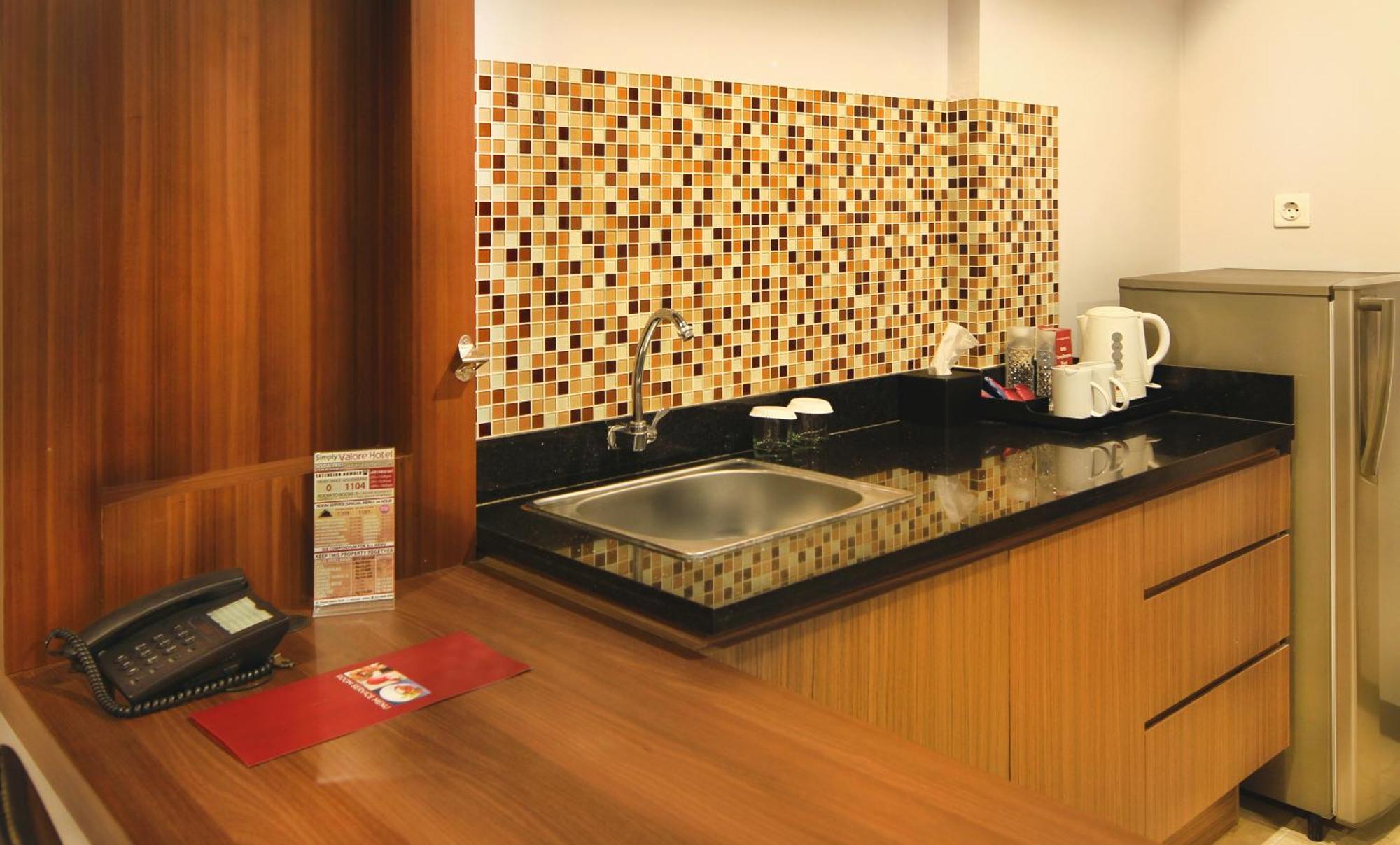 Valore Hotel Cimahi Luaran gambar
