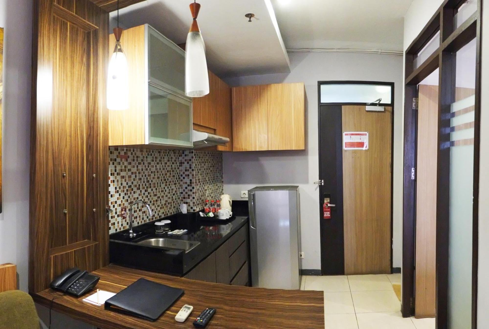 Valore Hotel Cimahi Luaran gambar