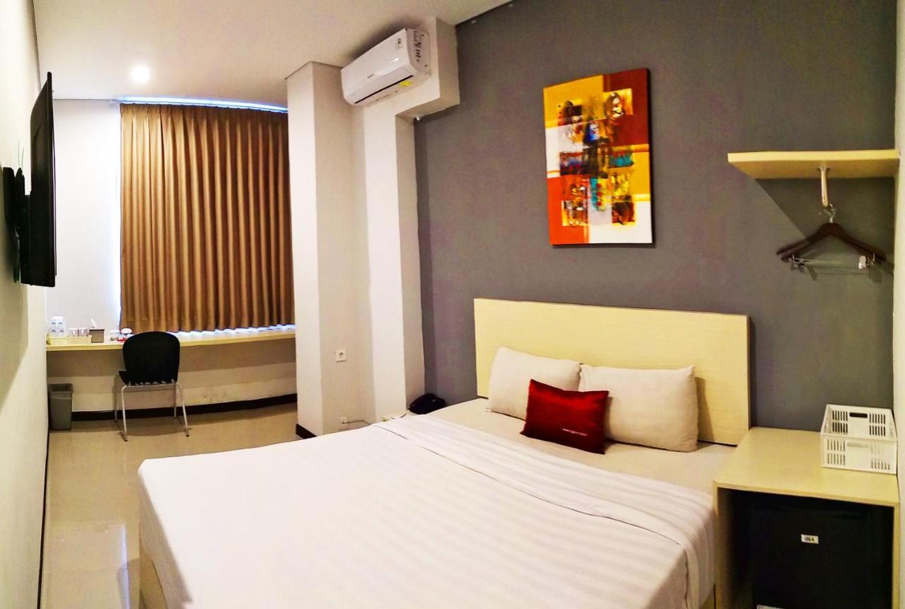 Valore Hotel Cimahi Luaran gambar